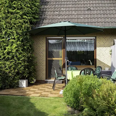 Holiday home Haus Leysand - Ostfriesische Gemuetlichkeit