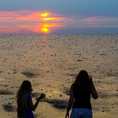 Haus Leysand - Ostfriesische Gemuetlichkeit Feriehus Greetsiel