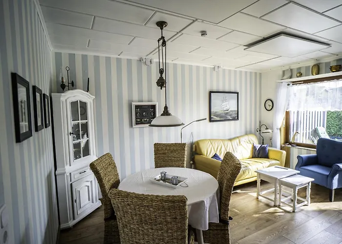 Haus Leysand - Ostfriesische Gemuetlichkeit Greetsiel